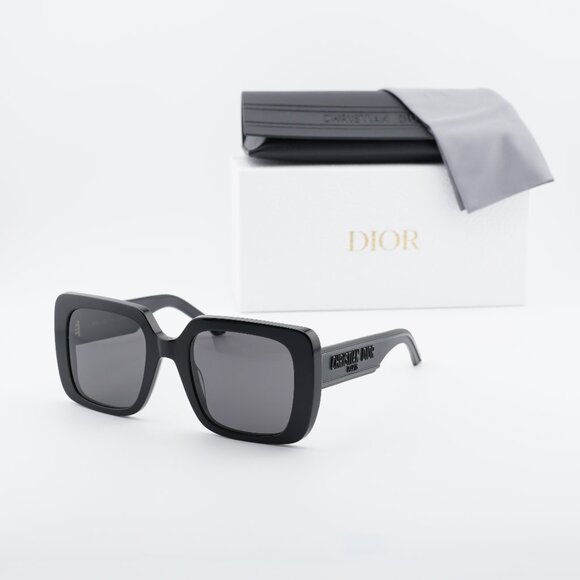Dior WILDIOR S3U 10A0 Square Sunglasses – Black\\ Smoke main image 4